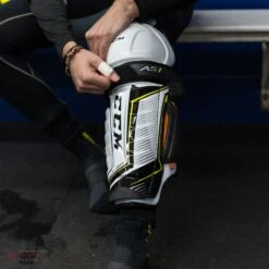 CCM Super Tacks AS1 Junior Hockey Shin Guards 39 CCM Super Tacks AS1 Junior Hockey Shin Guards -Ccm ccm shin guards ccm super tacks as1 junior hockey shin guards 5478025527362