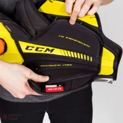 CCM Super Tacks AS1 Senior Hockey Shin Guards -Ccm ccm shin guards ccm super tacks as1 senior hockey shin guards 5201427988546