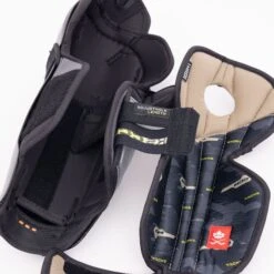 CCM Tacks AS-V Junior Hockey Shin Guards -Ccm ccm shin guards ccm tacks as v junior hockey shin guards 28978009800770