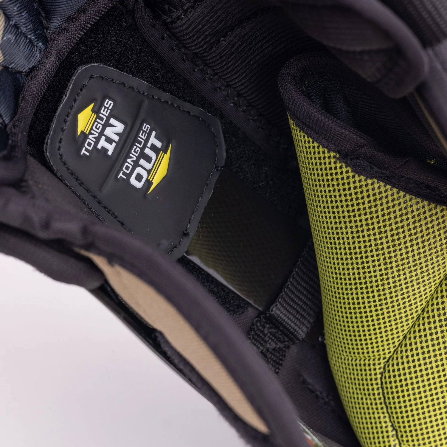 CCM Tacks AS-V Pro Junior Hockey Shin Guards 12 CCM Tacks AS-V Pro Junior Hockey Shin Guards - Image 12