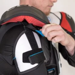 CCM Jetspeed FT6 Senior Hockey Shoulder Pads 21 CCM Jetspeed FT6 Senior Hockey Shoulder Pads -Ccm ccm shoulder pads ccm jetspeed ft6 senior hockey shoulder pads 30397913169986