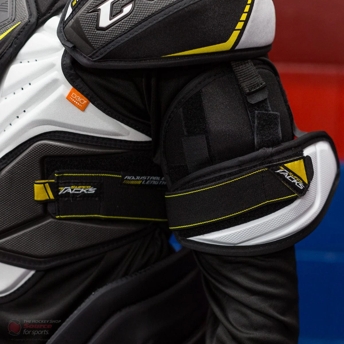 CCM Super Tacks AS1 Junior Hockey Shoulder Pads 16 CCM Super Tacks AS1 Junior Hockey Shoulder Pads - Image 16