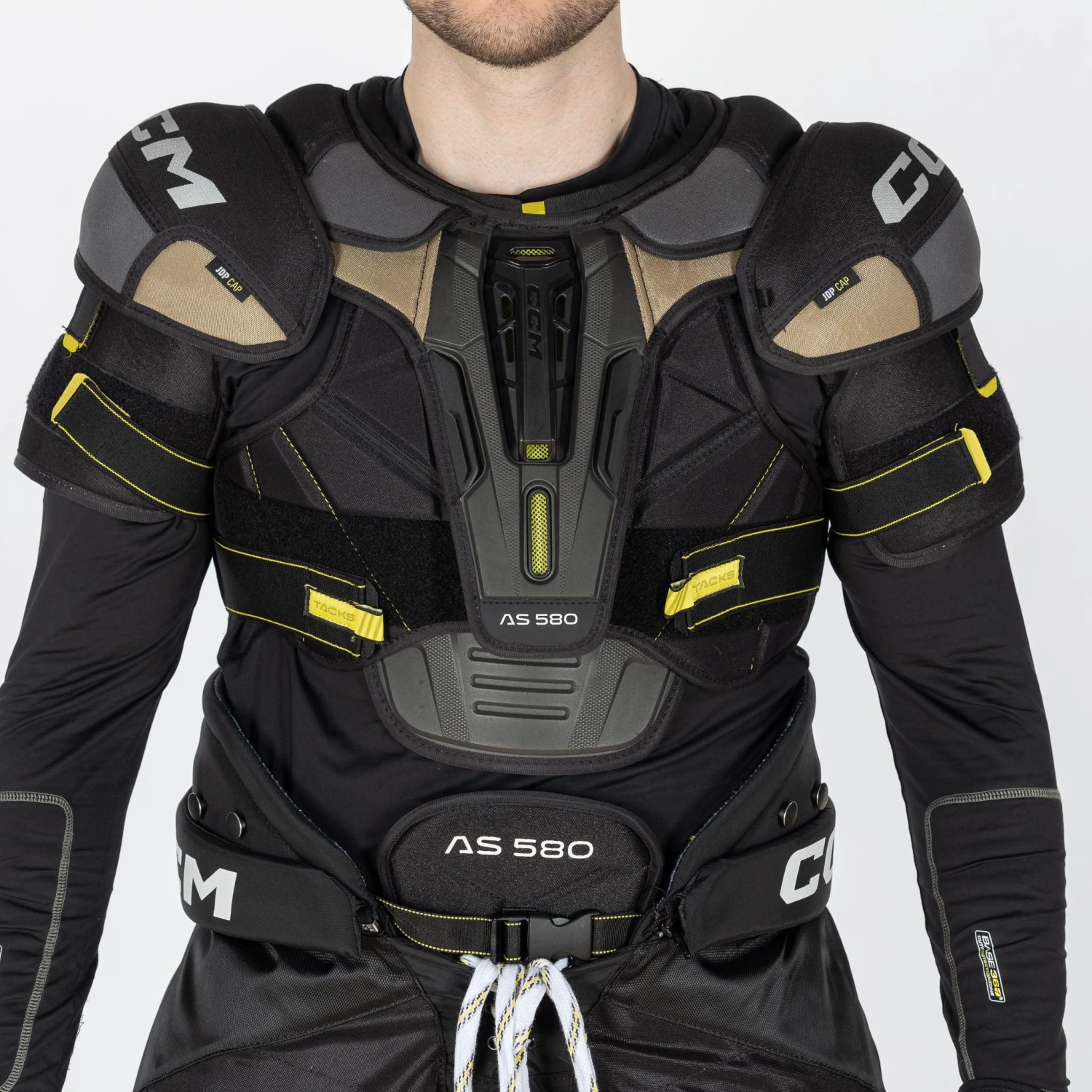 CCM Tacks AS580 Senior Hockey Shoulder Pads 2 CCM Tacks AS580 Senior Hockey Shoulder Pads - Image 2