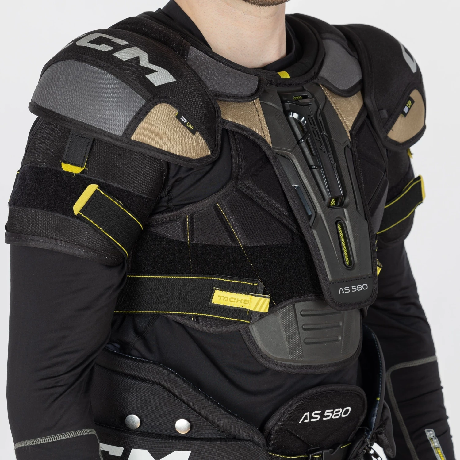 CCM Tacks AS580 Senior Hockey Shoulder Pads 3 CCM Tacks AS580 Senior Hockey Shoulder Pads - Image 3